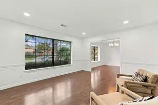 1326 Saxony Ln, Houston, TX 77058 - Photo 22