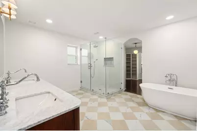 1326 Saxony Lane, Houston, TX 77058 - Photo 6