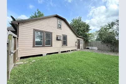 507 N Orange Street, Sweeny, TX 77480 - Photo 4