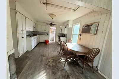 507 N Orange Street, Sweeny, TX 77480 - Photo 6