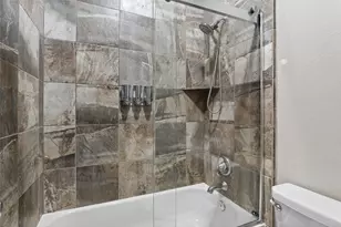 4214 Evergreen Dr, Friendswood, TX 77546 - Photo 34