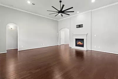 4214 Evergreen Drive, Friendswood, TX 77546 - Photo 8