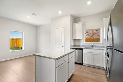 345 Tejas Trail, Waller, TX 77484 - Photo 6