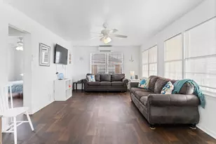 575 Beach Front Dr, Matagorda, TX 77457 - Photo 12