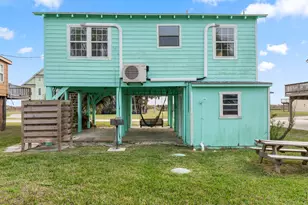 575 Beach Front Dr, Matagorda, TX 77457 - Photo 28