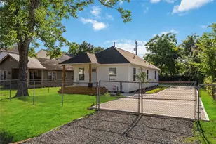 509 Hoffman St, Houston, TX 77020 - Photo 2