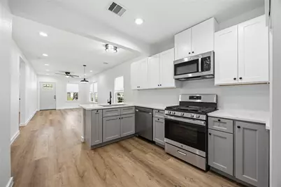 509 Hoffman Street, Houston, TX 77020 - Photo 10