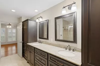 9203 S Pass Lane, Houston, TX 77064 - Photo 16