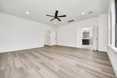 1422 Caywood Lane #B, Houston, TX 77055 - Photo 18