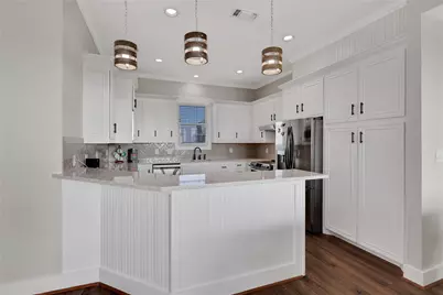 26735 Bay Water Drive, Galveston, TX 77554 - Photo 8