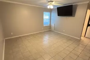 6401 Skyline Dr, Houston, TX 77057 - Photo 4