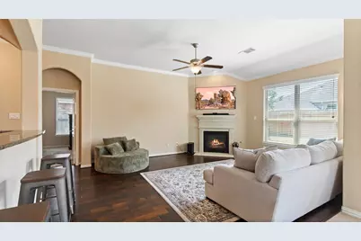 2710 Secret Falls Court, Pearland, TX 77089 - Photo 6