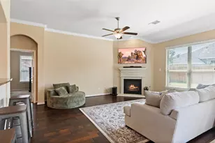 2710 Secret Falls Ct, Pearland, TX 77089 - Photo 6
