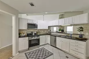 7211 Fuchsia Ln, Humble, TX 77346 - Photo 6