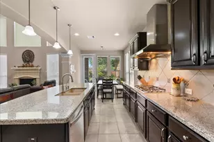 5039 Lockridge Sky Ln, Sugar Land, TX 77479 - Photo 4