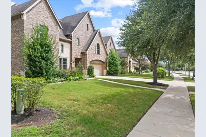 5039 Lockridge Sky Lane, Sugar Land, TX 77479 - Photo 40