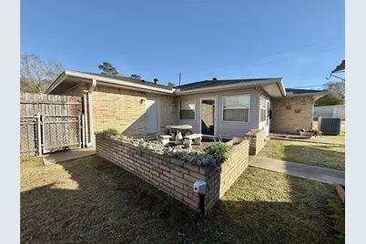570 Moreland Street, Vidor, TX 77662 - Photo 18