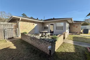 570 Moreland St, Vidor, TX 77662 - Photo 18