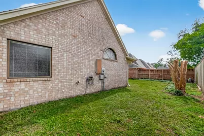 2043 Park Grand Road, Houston, TX 77062 - Photo 40