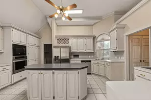 2043 Park Grand Rd, Houston, TX 77062 - Photo 16