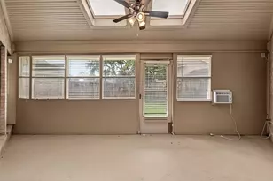 2043 Park Grand Rd, Houston, TX 77062 - Photo 20