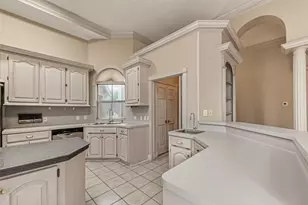 2043 Park Grand Rd, Houston, TX 77062 - Photo 14