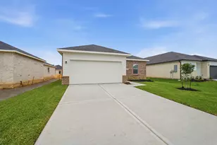 1409 17th Ave N, Texas City, TX 77590 - Photo 2
