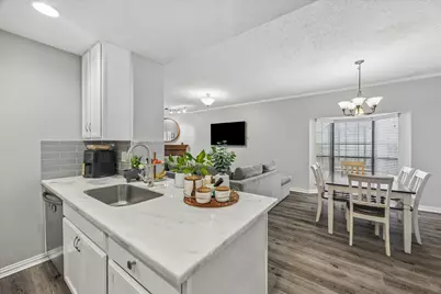 7350 Kirby Drive #6, Houston, TX 77030 - Photo 10