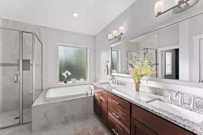 817 Kamano Avenue, Houston, TX 77008 - Photo 18