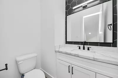 4802 Elysian Street #E, Houston, TX 77009 - Photo 18
