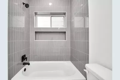 4802 Elysian Street #E, Houston, TX 77009 - Photo 6