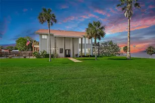 114 Morrison St, Beach City, TX 77523 - Photo 8