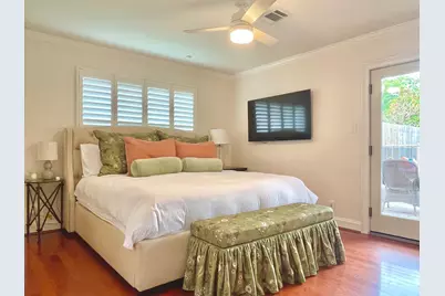 7611 Fairdale Lane, Houston, TX 77063 - Photo 10