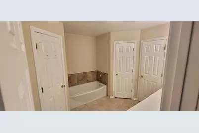 215 Bridgeview Drive, Onalaska, TX 77360 - Photo 16