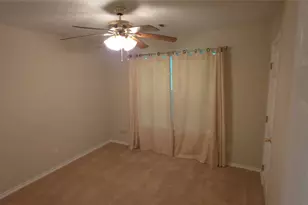 215 Bridgeview Dr, Onalaska, TX 77360 - Photo 18