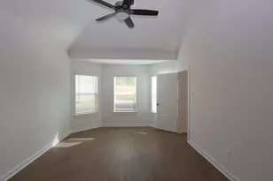 180 Wasatch Peaks Wy, Willis, TX 77378 - Photo 4