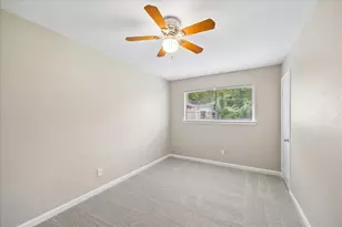 6134 Guadalupe St, Houston, TX 77016 - Photo 10