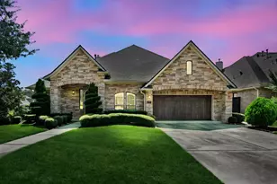 137 Silverwood Ranch Dr, Shenandoah, TX 77384 - Photo 1