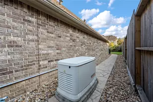 137 Silverwood Ranch Dr, Shenandoah, TX 77384 - Photo 30