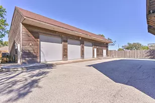 114 24th St, Dickinson, TX 77539 - Photo 38