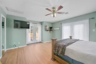 114 24th St, Dickinson, TX 77539 - Photo 16