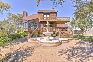 114 24th St, Dickinson, TX 77539 - Photo 1