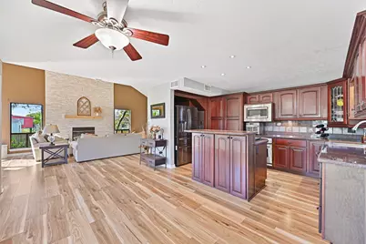 114 24th Street, Dickinson, TX 77539 - Photo 12