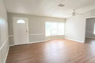 16885 W Lynbrook, Montgomery, TX 77316 - Photo 2