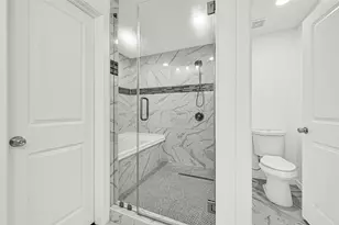 1412 Northwood St, Houston, TX 77009 - Photo 14