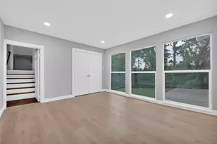 1930 Ave P, Huntsville, TX 77340 - Photo 36