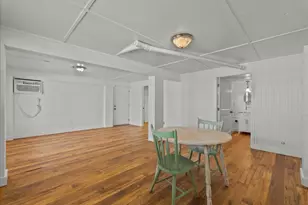 984 Bonita St, Bayou Vista, TX 77563 - Photo 10