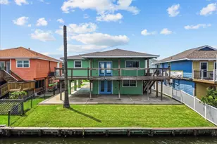 984 Bonita St, Bayou Vista, TX 77563 - Photo 2