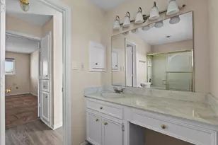 984 Bonita St, Bayou Vista, TX 77563 - Photo 26