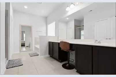 8002 Brooks Crossing Drive, Baytown, TX 77521 - Photo 16